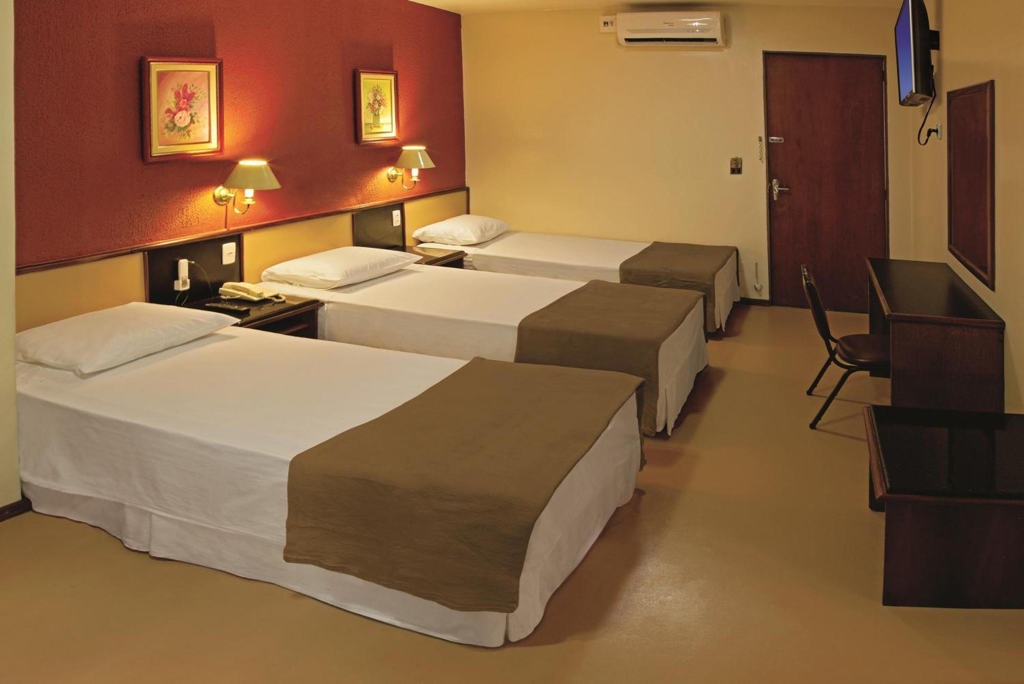 Lira Hotel Curitiba Dış mekan fotoğraf