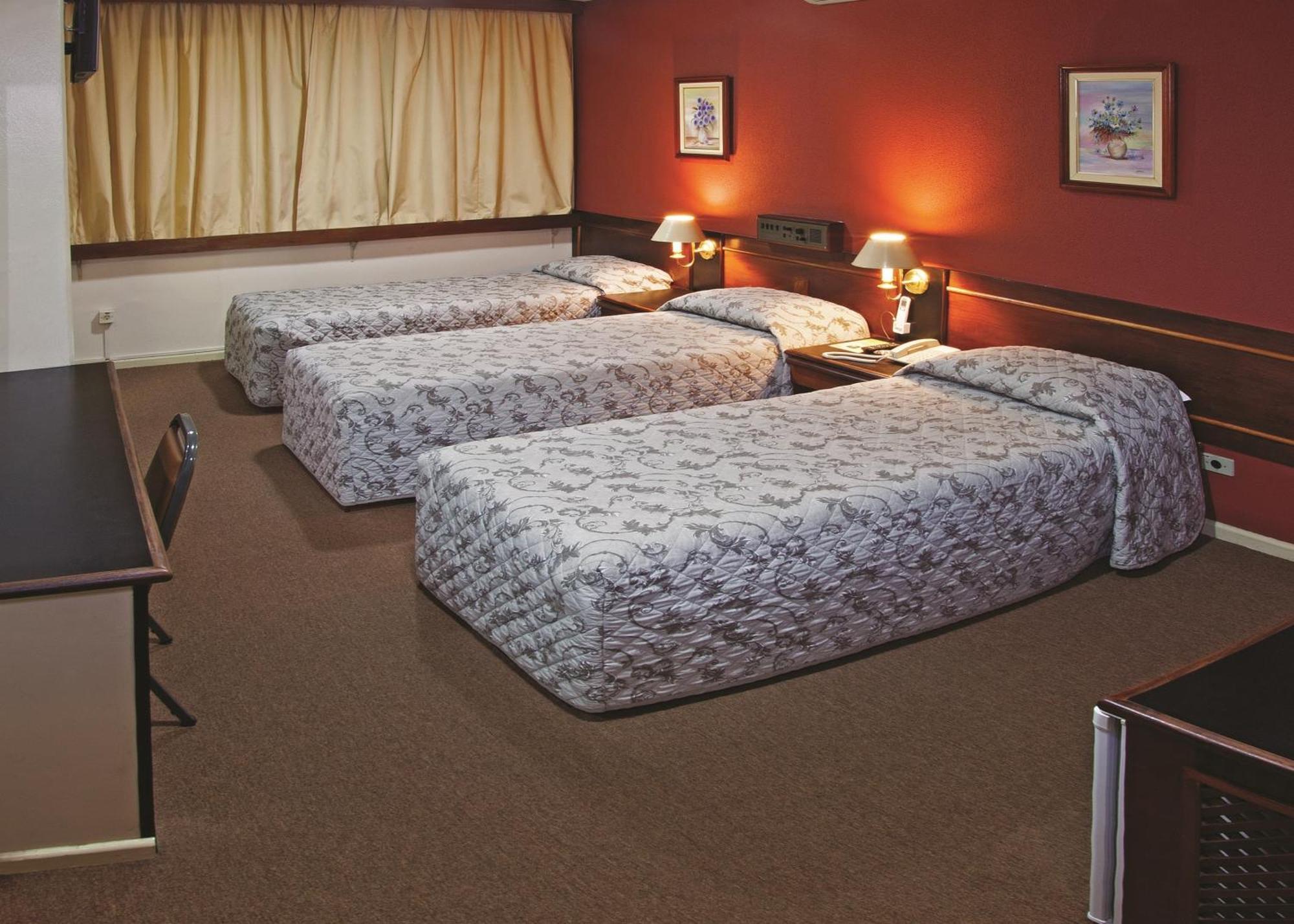 Lira Hotel Curitiba Dış mekan fotoğraf